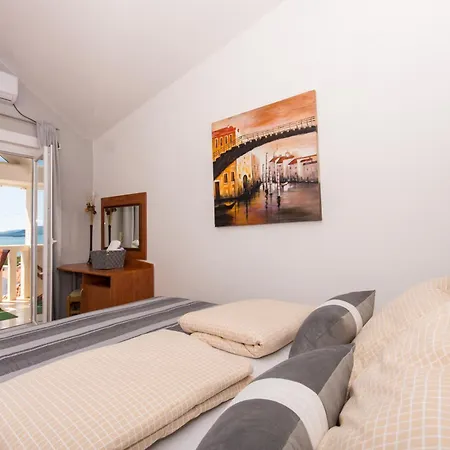 Present 203 Apartment Trogir