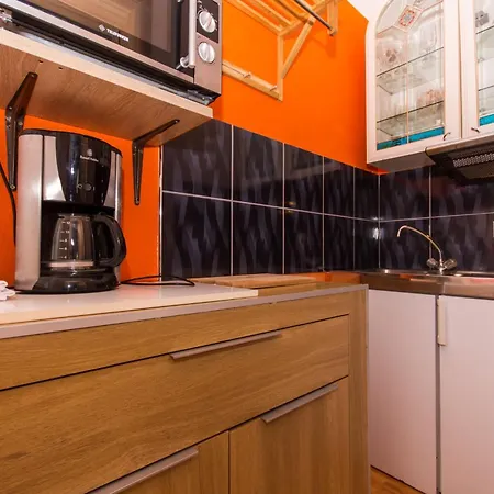 Apartament Present 203 *